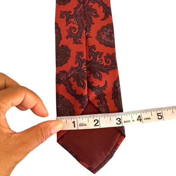 Vintage Diony's Men's 100% Silk Red Multicolor Paisley Floral Print Necktie - Picture 4 of 5
